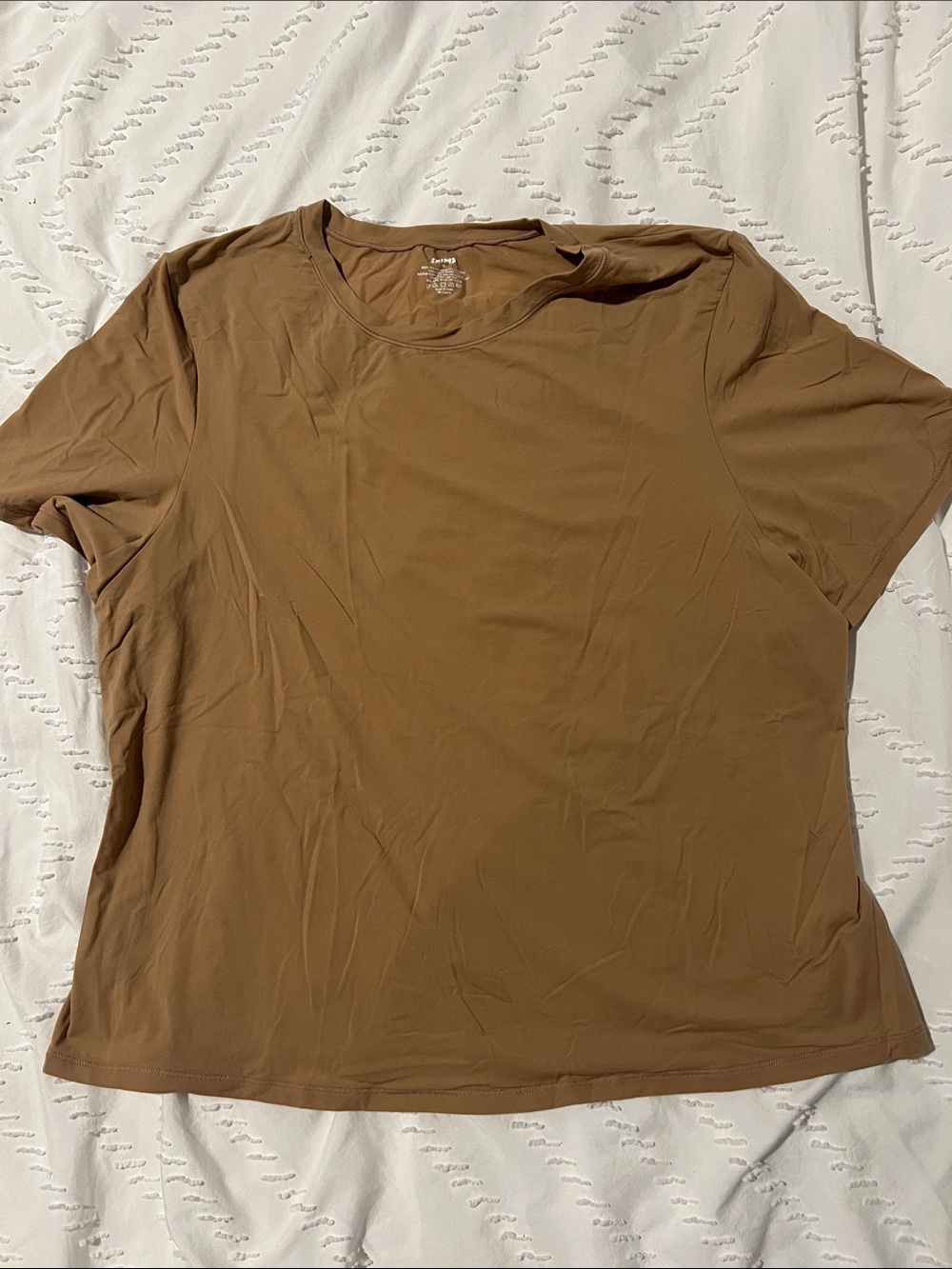 SKIMS Fits Everybody Short Sleeve Tee in Brown